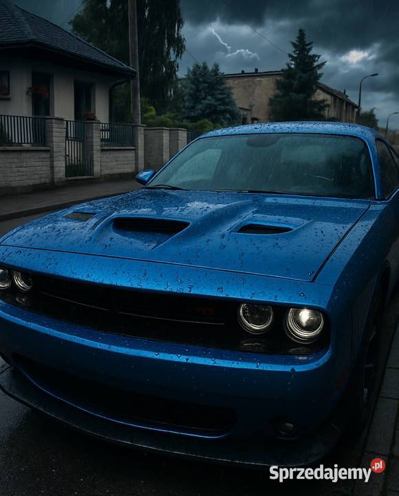Dodge Challenger 392 V8 64 ESP Radom