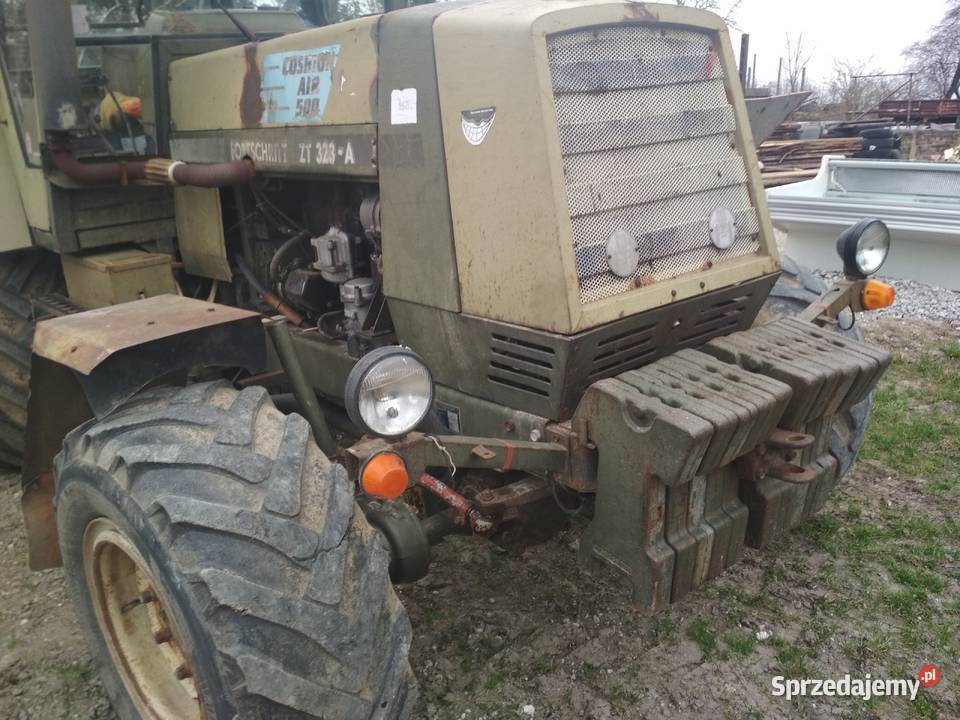 Ciągnik Fortschritt ZT 323A Piaski