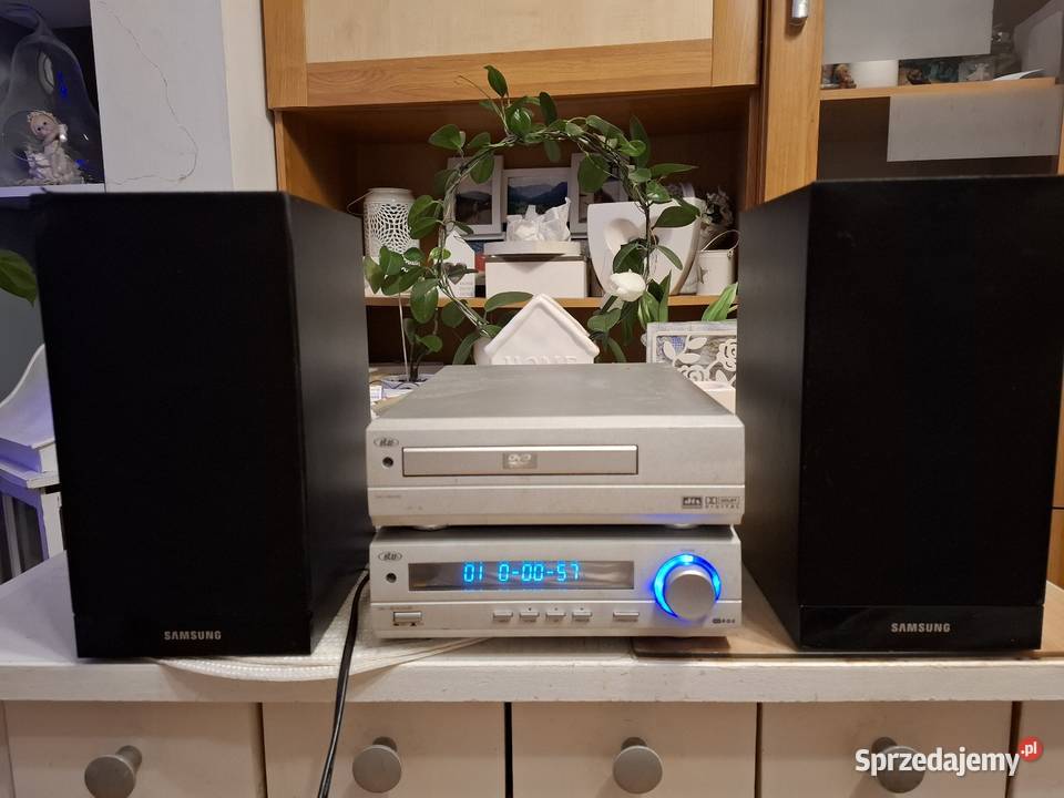 Eltax amplituner i odtwarzacz CDDVD 2x Aux małopolskie