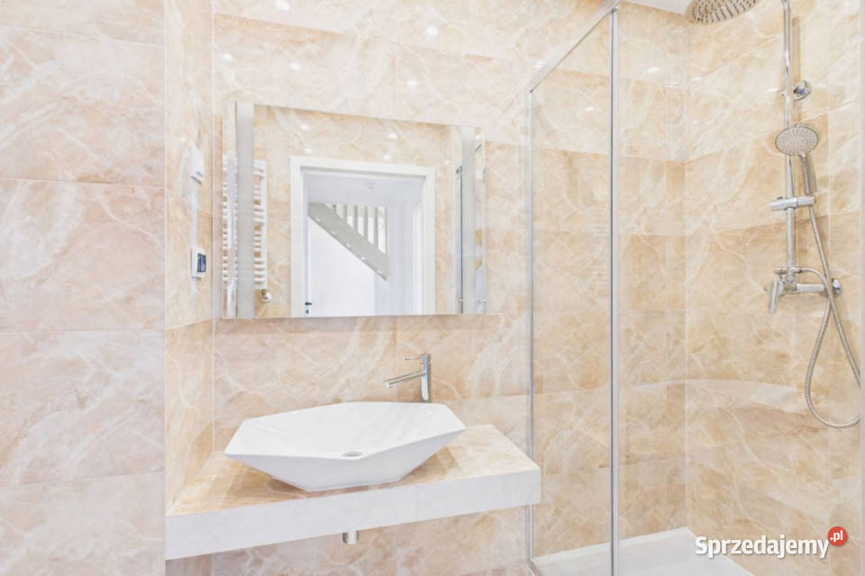 Mieszkanie Gdynia 971m2 4pokojowe 11997zł/m2