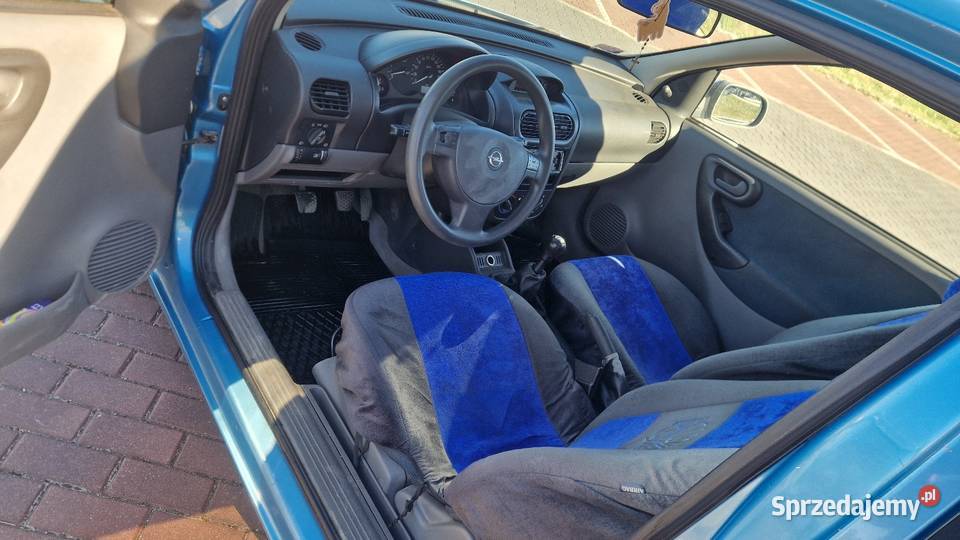 Opel corsa 12 benzyna maly przebieg 75KM Cierpice