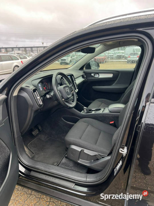 Volvo XC 40 napęd 4x4 Sadlno