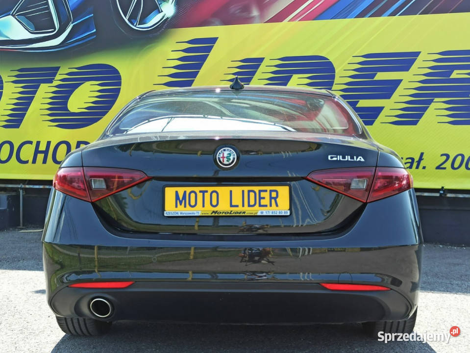 Alfa Romeo Giulia Salon Serwis Faktura VAT23 automatyczna Rzeszów