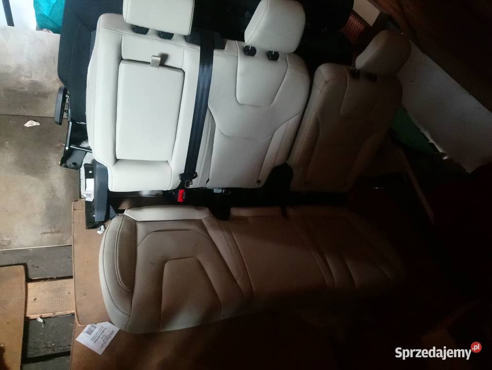 Ford Edge 18r tylne siedzenia nadmuchiwane pasy