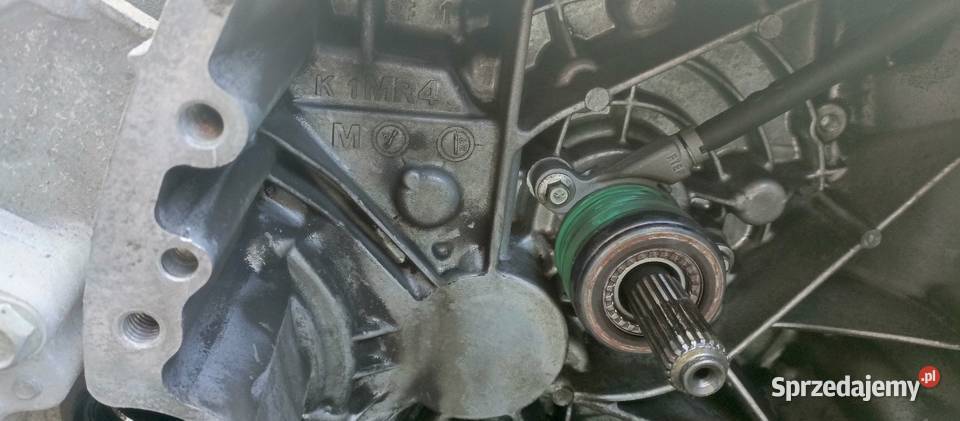 Skrzynia biegów nissan Qashqai j10 20 benzyna Rok produkcji 2007 Jaksice