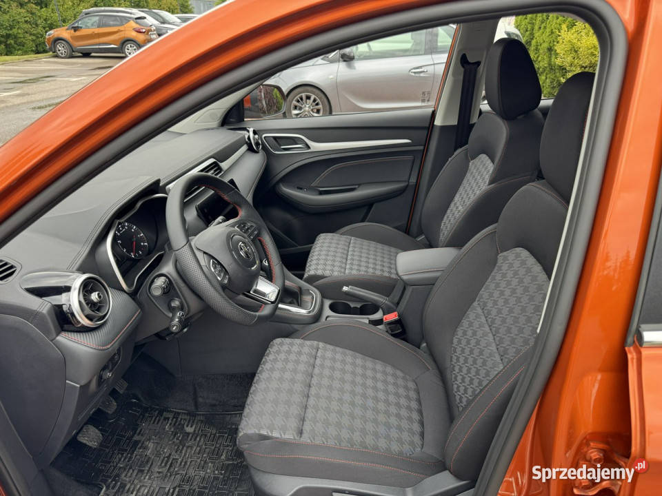MG ZS Excite 15 106 MT5 lakier metallic Giżycko