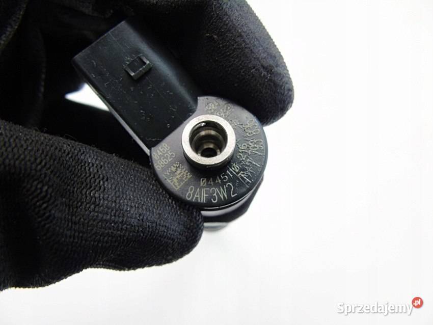 WTRYSKIWACZ 20 D 30 D BMW E46 E90 E91 E60 E61