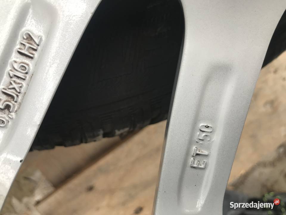 Koła 5x1143 205 60 16 et 50 Kranów