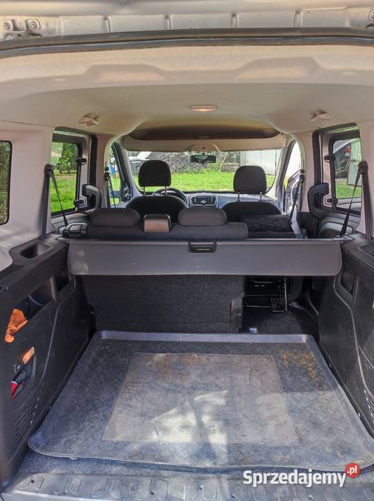 Opel Combo 16 CDTI 2017 r Salon Świercze