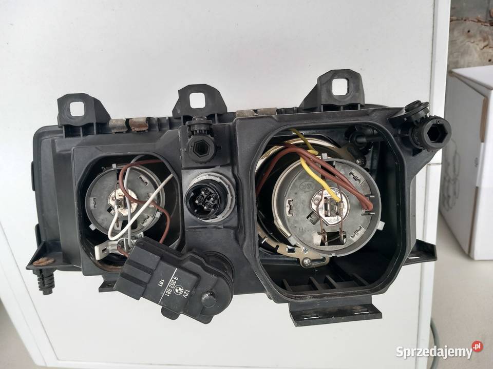 BMW e36 Reflektor ZKW soczewka lampa prawa Lampy przednie Brzozów