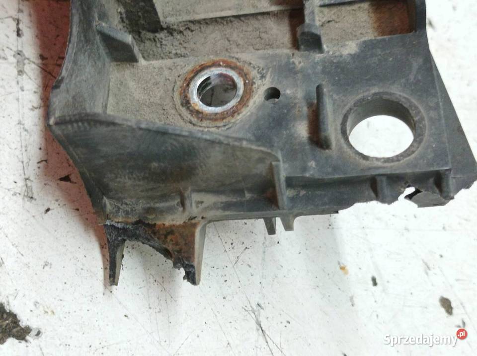 WENTYLATOR CHŁODNICY 14 D E15 Toyota Auris I