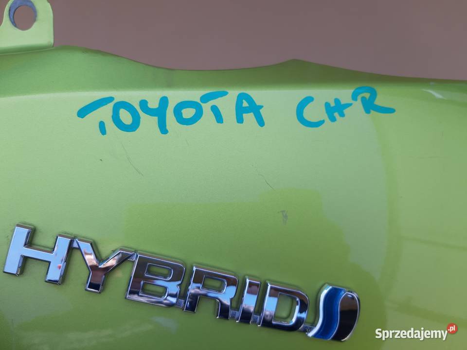 TOYOTA CHR CHR BŁOTNIK PRAWY PRZÓD osobowe Bieleń
