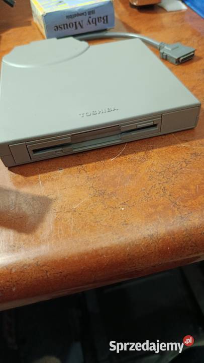 Toshiba 700CT pancerny laptop sprzed lat mazowieckie Warszawa