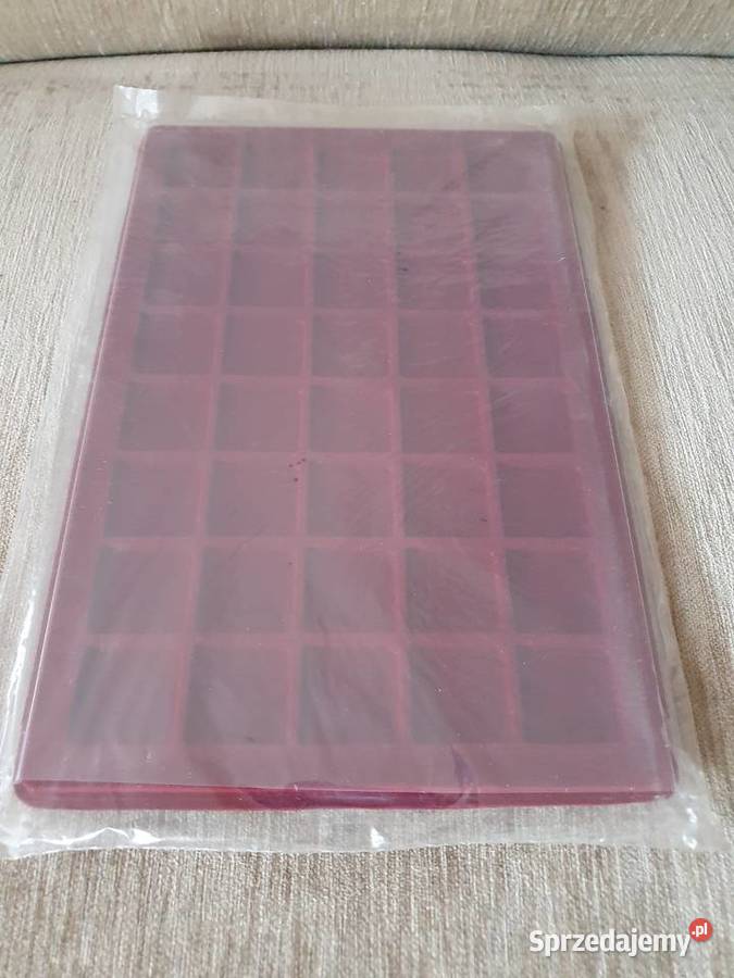 Kuferek na monety 6 palet na 240 monet nowy Andrychów