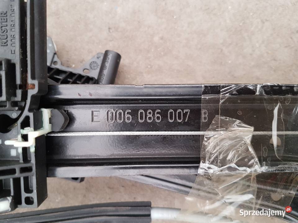 AUDI A3 8V SEDAN MECHANIZM PRAWY PRZOD 8V4837462 Części Turek sprzedam