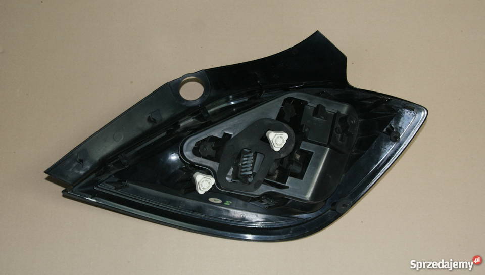 Lampa tył lewaprawa Opel Astra H 0307 HB 5D śląskie sprzedam