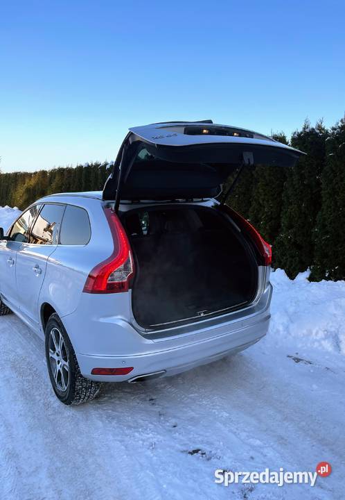 VOLVO XC 60 30 T6 304 4x4 Platinum Hańsk Pierwszy sprzedam