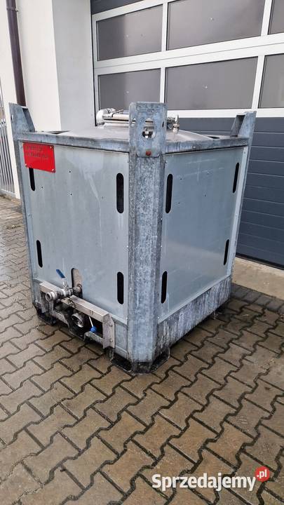 Kontener transportowy zbiornik w obudowie Buk