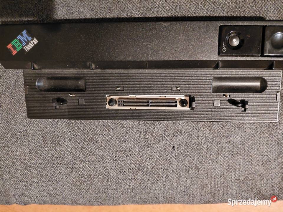 Stacja dokująca do laptopa IBM THINKPAD A31