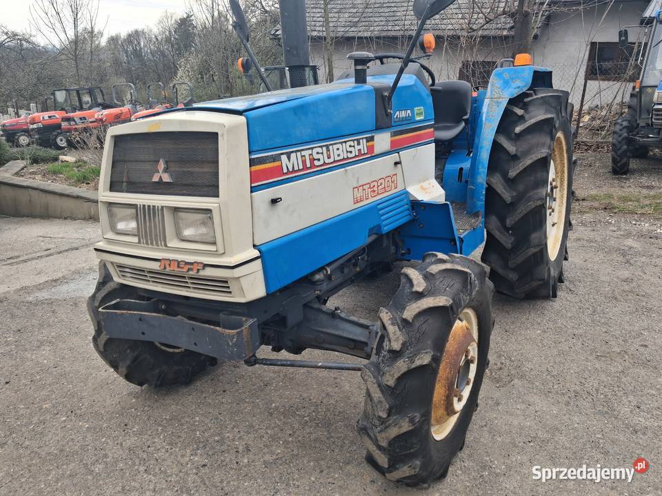 Mitsubishi mt3201 4x4 małopolskie Konary