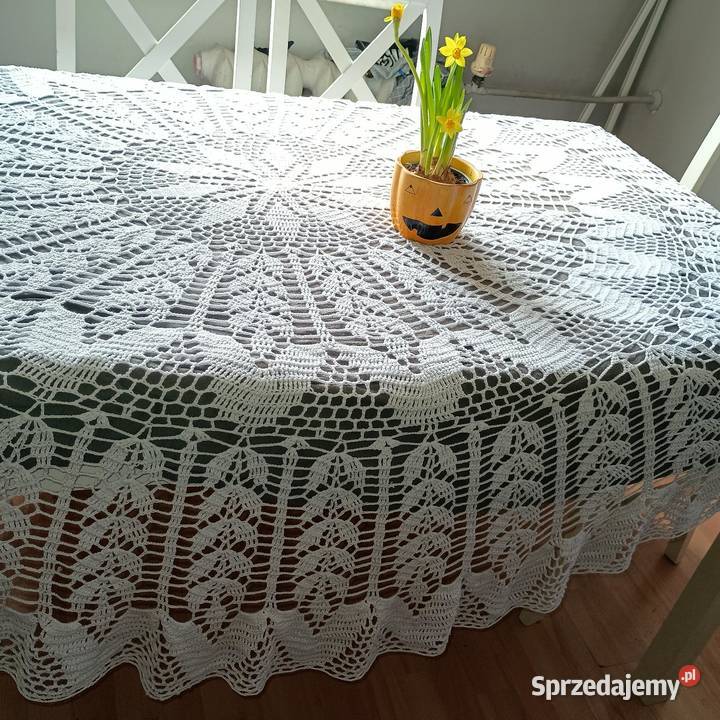Obrus szydełkowy śnieżnobiały Głogów