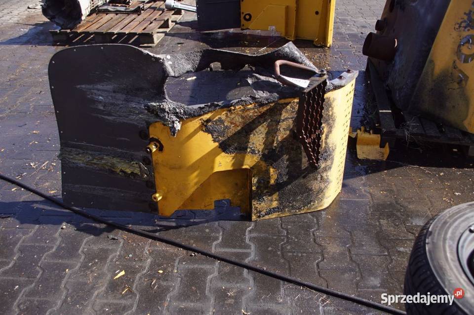 VOLVO L120F BŁOTNIK NADKOLE CHLAPACZ Lipno sprzedam