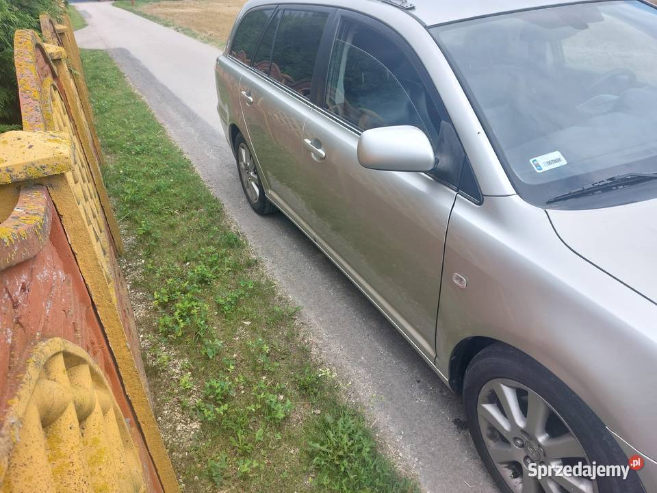 Toyota Avensis t25 Avensis Pińczów