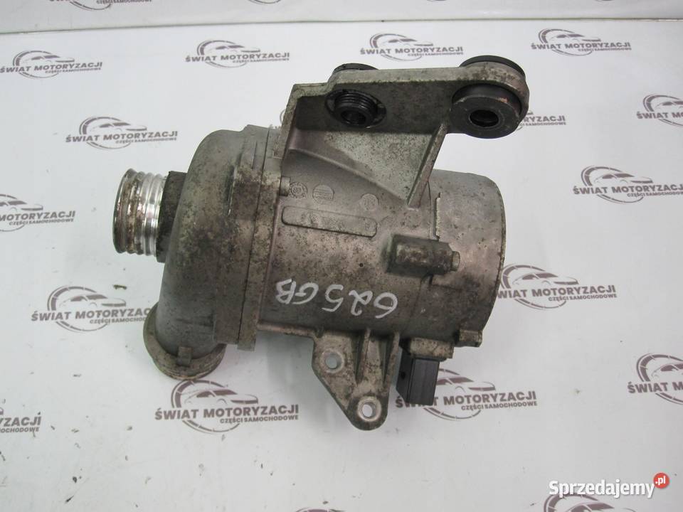 BMW 1 20 B 09r pompa wody 70285301 304453310