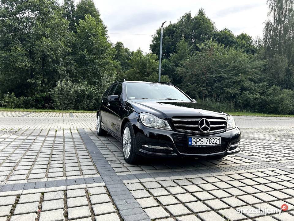 Mercedes klasa C S204 2022r nieuszkodzony Praszczyki