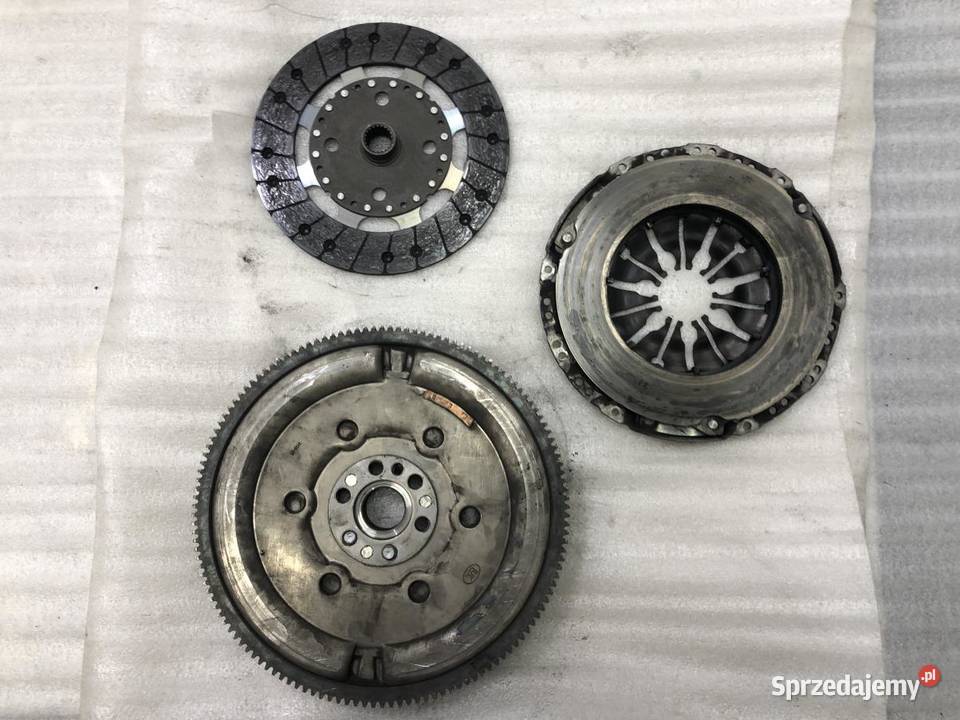 SPRZĘGŁO KOMPLETNE 302053062R DACIA DUSTER II 12 Sprzęgła i elementy wielkopolskie