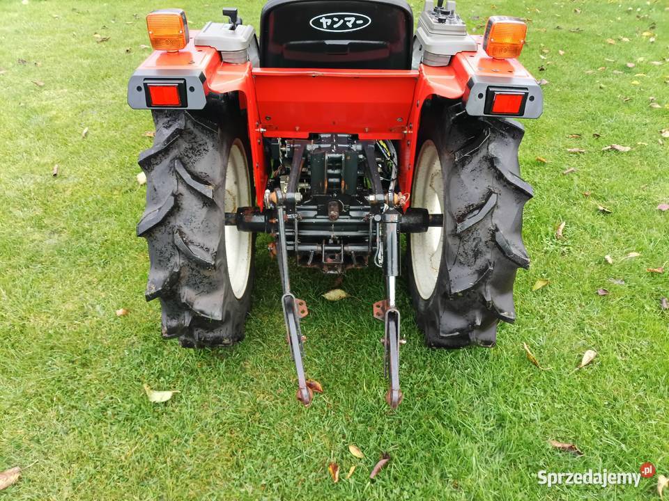 Yanmar F 7 iseki kubota traktorek Kowal