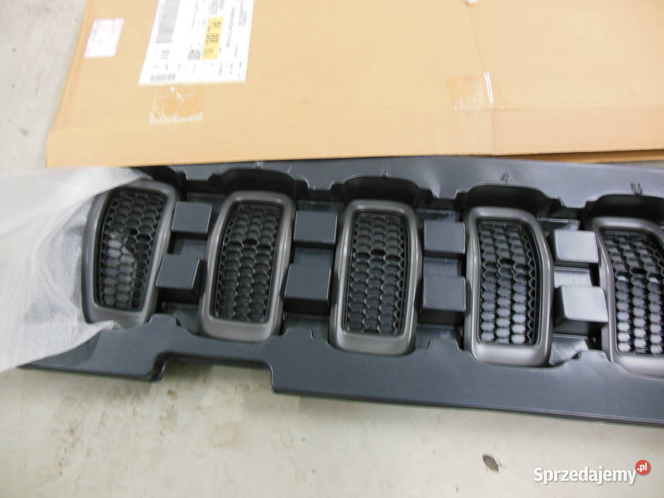 GRILL ATRAPA JEEP TRAILHAWK śląskie Kozy