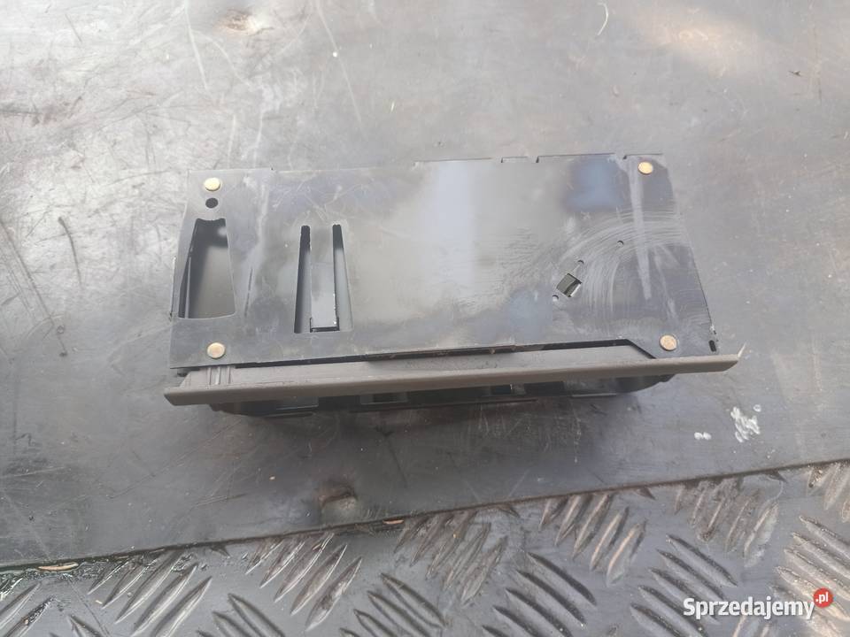 RAMKA RADIA WYŚWIETLACZA SAAB 93 93 19982002 Szczecin