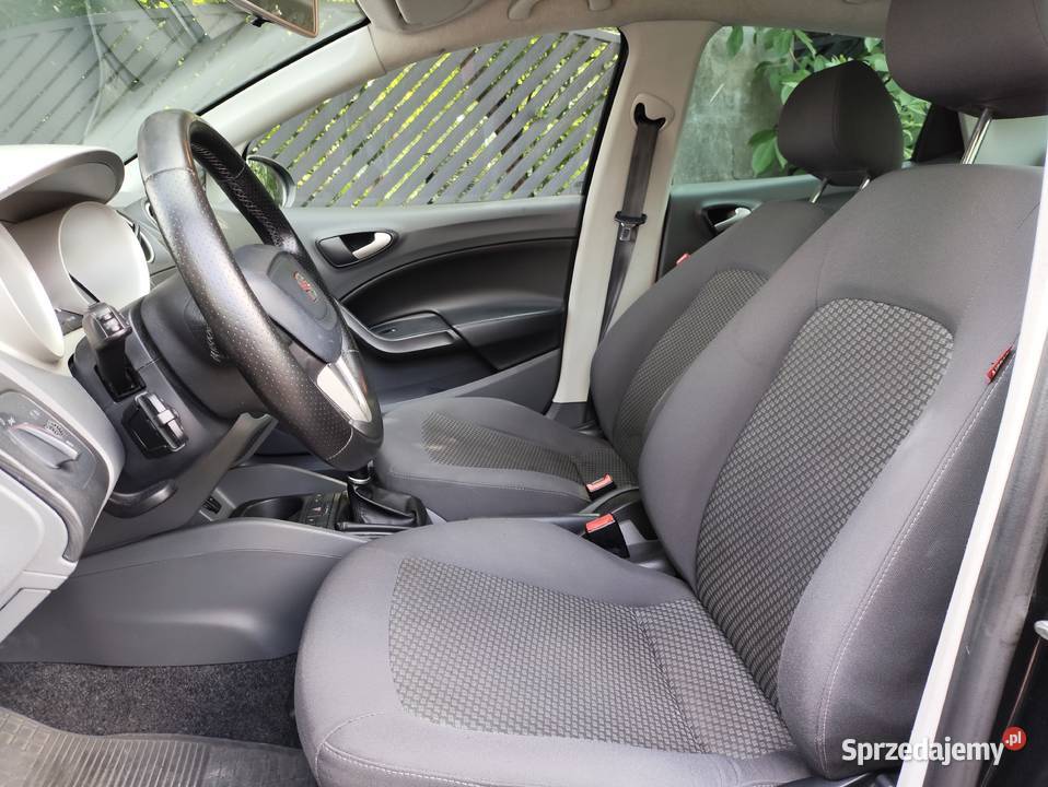 Seat Ibiza 16 MPI 105 ZAMIENIESPRZEDAM Samochody osobowe Warszawa