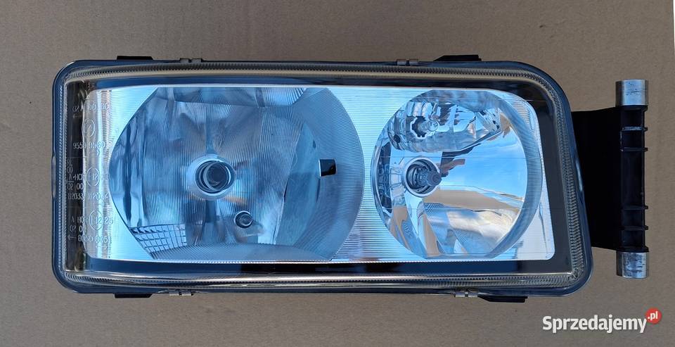 MAN TGL TGM LIONS REFLEKTOR PRAWY LAMPA PRAWA ciężarowe Bieleń