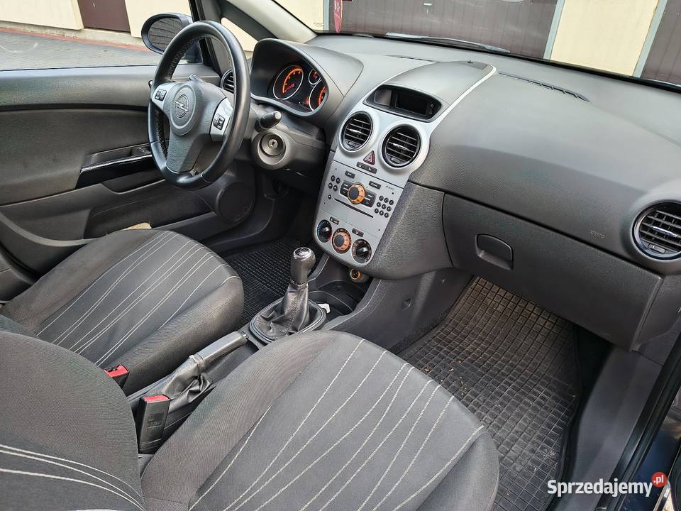 Opel Corsa 12 benzyna Opel łódzkie Glinnik