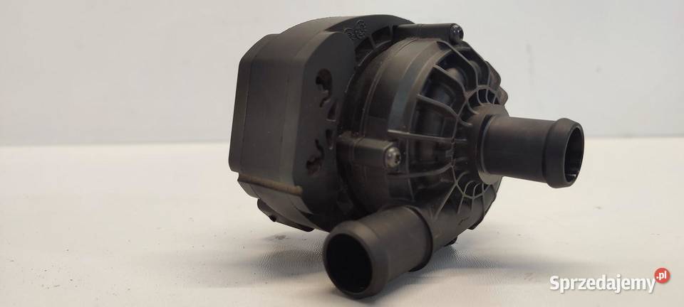 CUPRA FORMENTOR POMPKA WODY 04L965567C