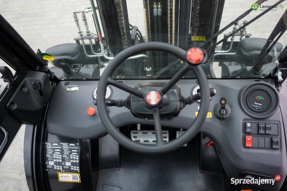 Wózek widłowy terenowy Manitou MC 304 D Zator