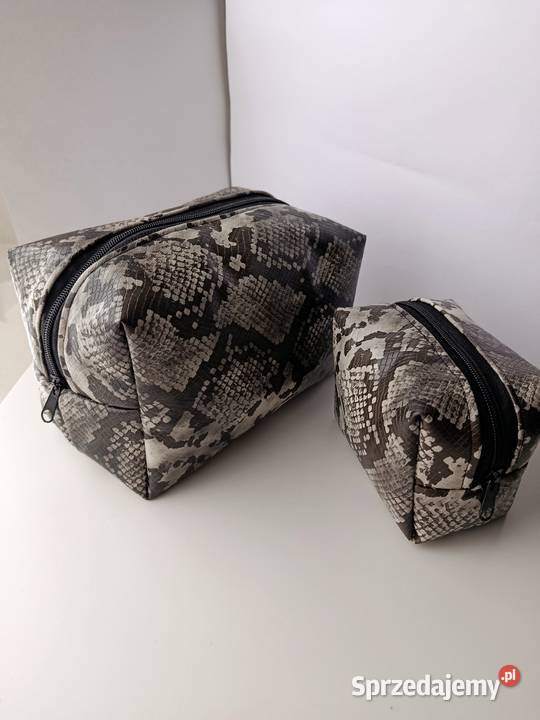 Kosmetyczka skorzana duża zestaw wzór skóry węża Konin