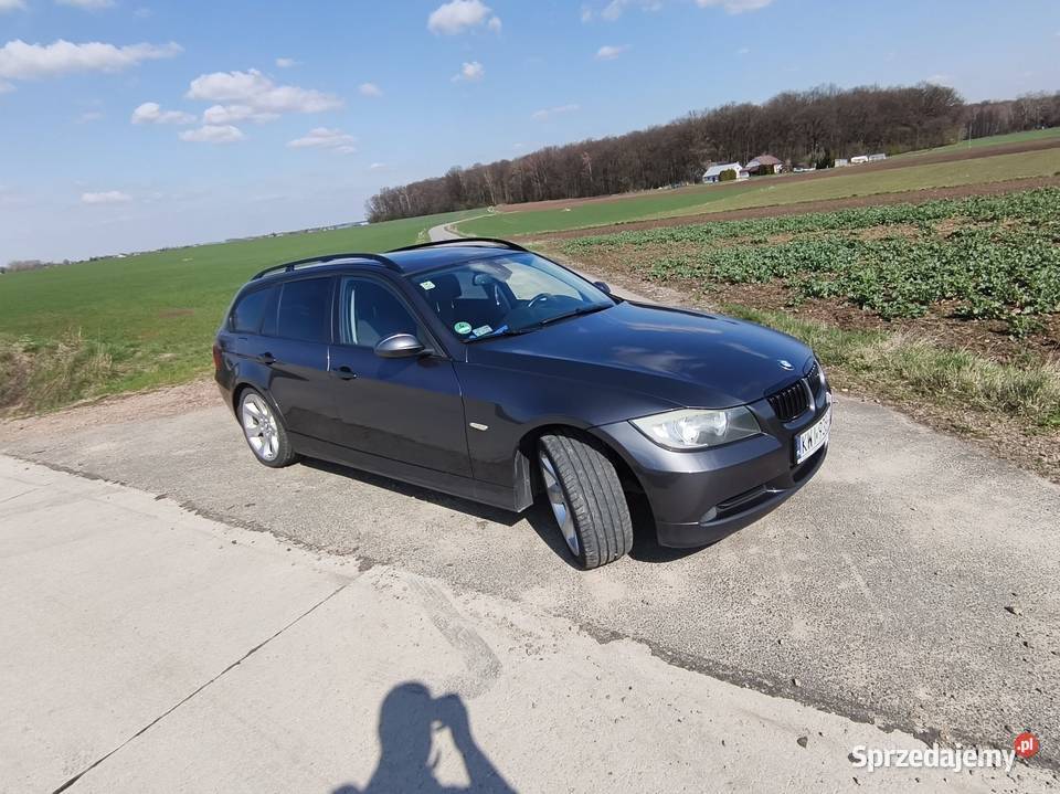 BMW E91 318i panoramiczny dach 2008 r Rok produkcji 2008