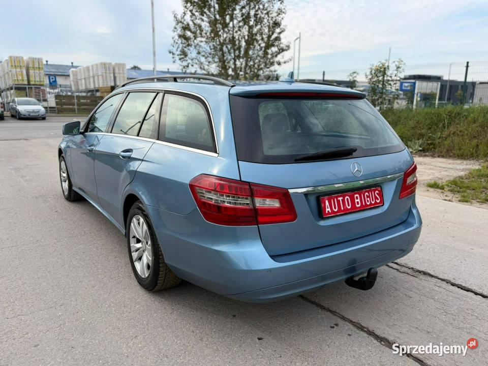 Mercedes E 250 automat bixsenon W212 2009 światła przeciwmgielne
