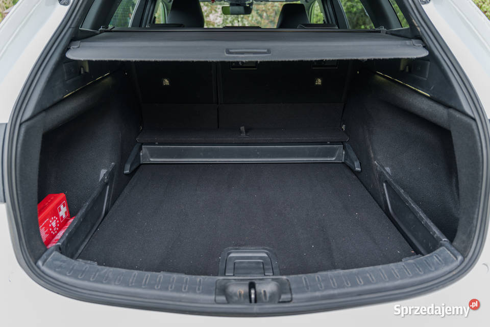 Toyota Corolla 18 TS Hybrid 122KM Zaścianki sprzedam