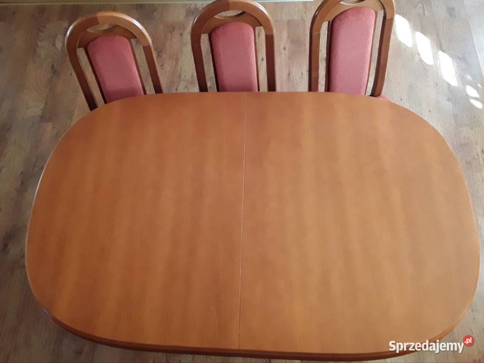 Solidny komplet stół plus krzesła