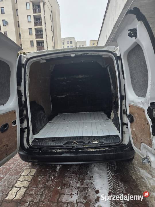 Renault kangoo 15 DCI FV gniazdo USB sprzedam