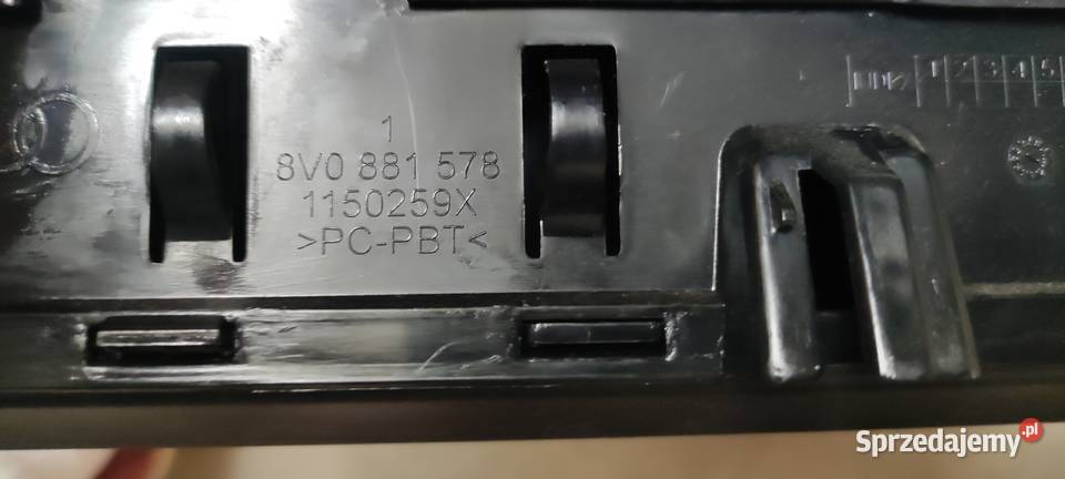 Audi A3 8V schowek pasażera Rok produkcji 2014 Lublin