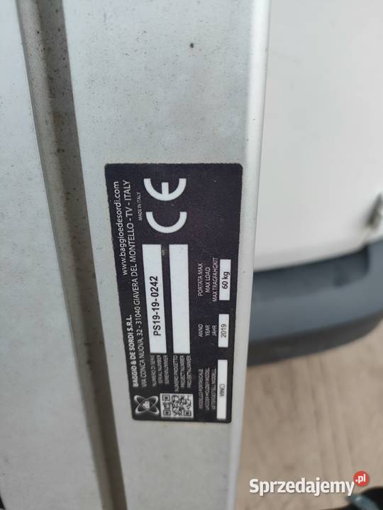 Sprzedam specjalistyczny bagażnik dachowy z Świecie