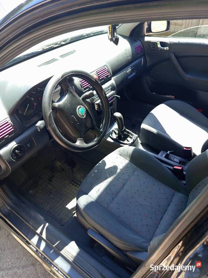 Sprzedam Skoda Octavia 20 benzyna