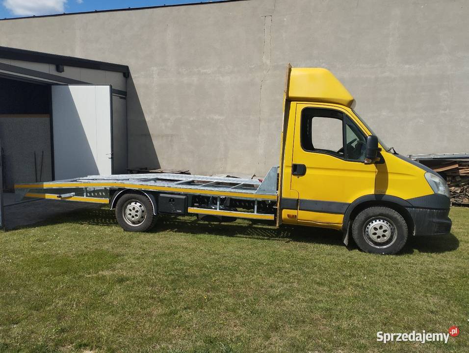 Iveco 35s11 auto laweta Iveco