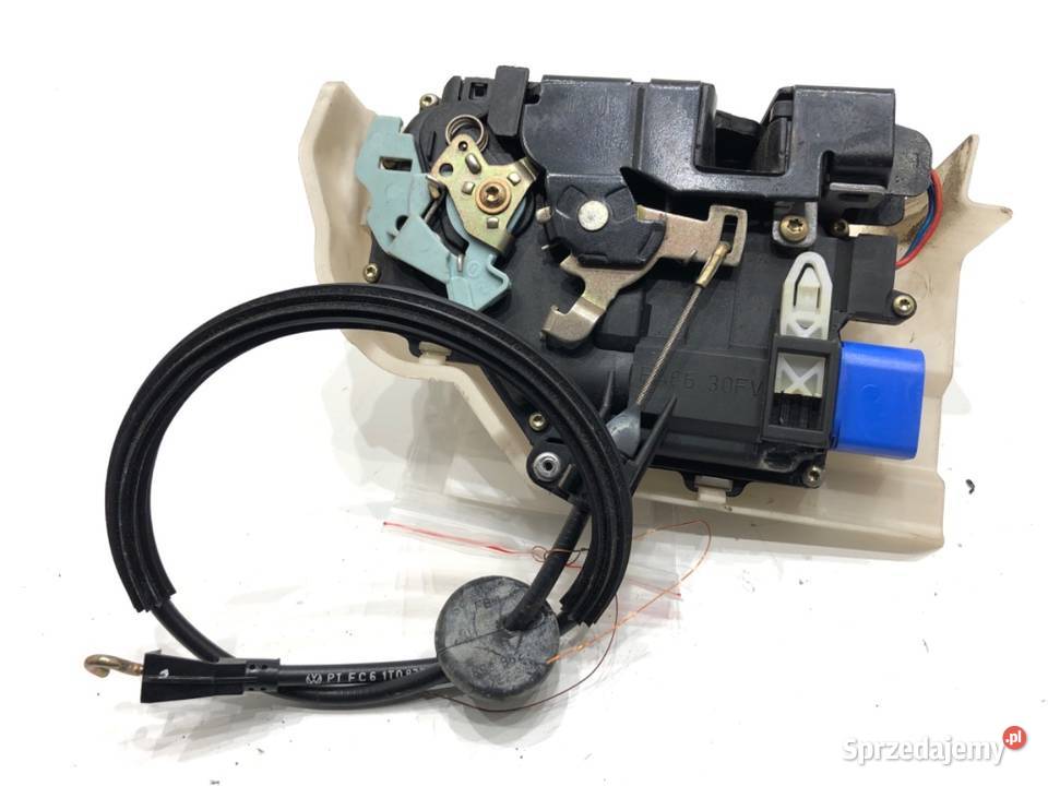 ZAMEK DRZWI PRAWY PRZÓD VW TOURAN Minivan 0310 osobowe