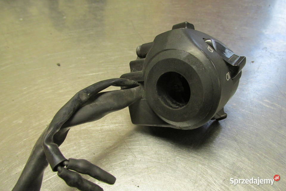 Lewy przełącznik Honda NTV 700 Deauville 07r sprzedam